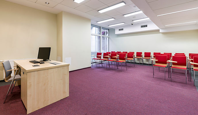Clean carpet in a meeting room