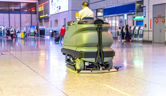 Commercial space cleaning service