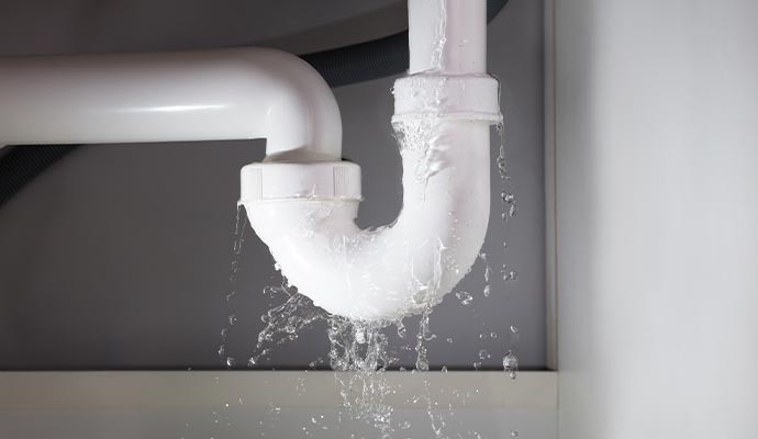 Water pipe leaks