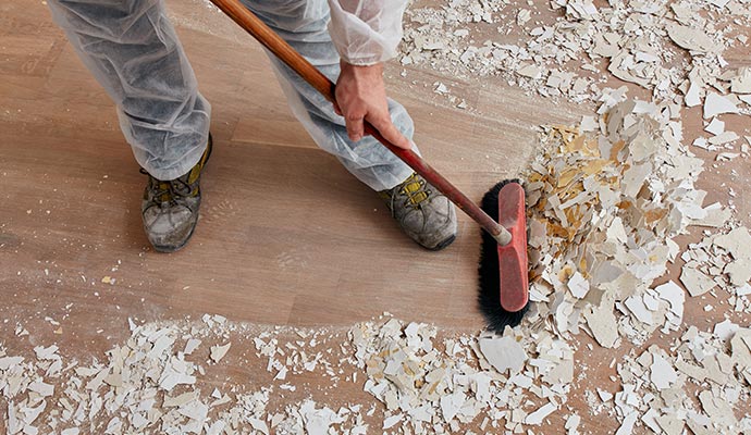 Cleaner sweeping construction