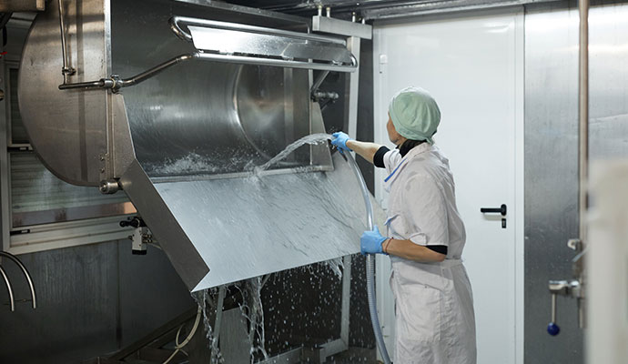 Food processing equipment cleaning sanitation