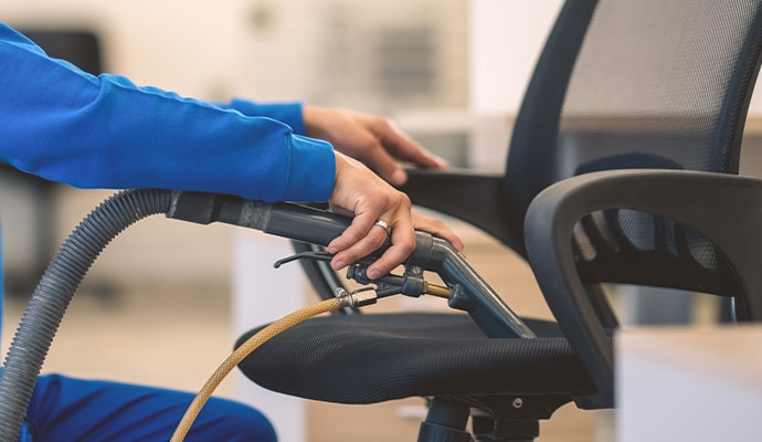 Furniture cleaning service