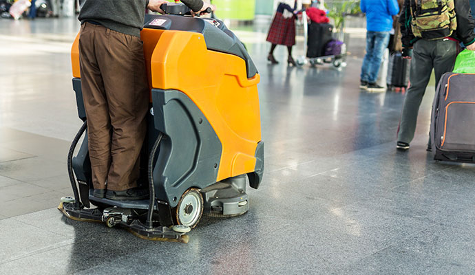 Professional floor cleaning at commute stations